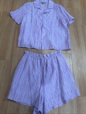 BCBG Lilac Crinkled High-Waist Shorts Set